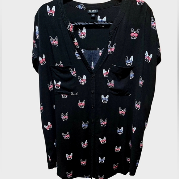 torrid Tops - TORRID CHALLIS BUTTON-FRONT DOLMAN SLEEVE BLACK French Bulldog Print Top SZ 3/3X